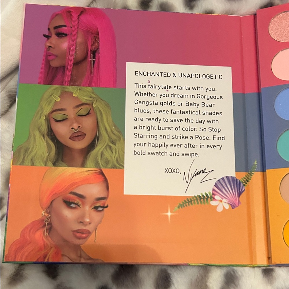 💁🏼‍♀️💅💆🏼‍♀️🙅🏼‍♀️👑
Morphe x Nyane Vibrant Artistry Palette - Picture 3 of 3